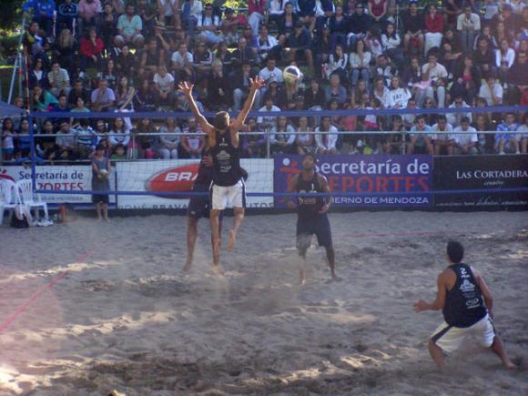 CIRCUITO MENDOCINO 2011: PRIMERA FECHA