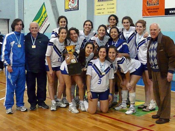 VÉLEZ RECUPERÓ LA CORONA DE LA COPA SUB 18 FEMENINA