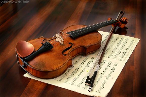 Copian un violín Stradivarius gracias a los rayos X