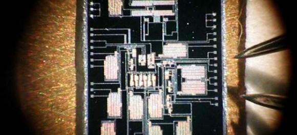 DoCoMo, Samsung, Nec, Panasonic y Fujitsu se unen para fabricar chips para móviles