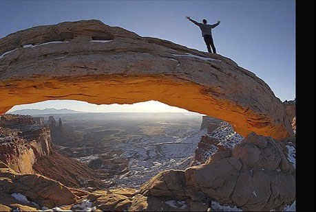 Viviendo al límite.-