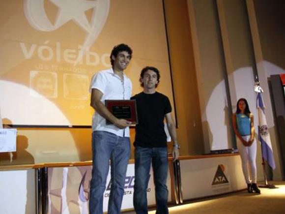 UPCN Voley, distinguido en la fiesta del deporte en San Juan