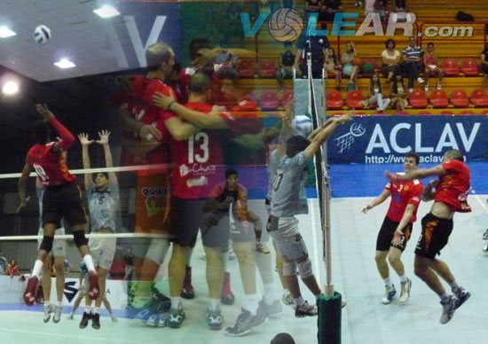 Sarmiento Santana Textiles pudo ganar por primera vez de local frente a Lechuzas Villa María