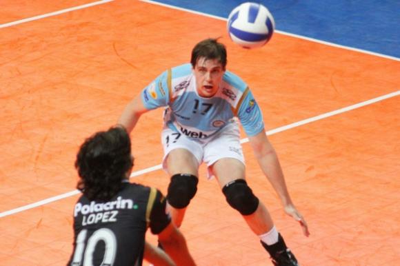 ¨Weber y Silva tienen la misma línea¨ asegura Thiago Gelinski, luego de dar su comparación.