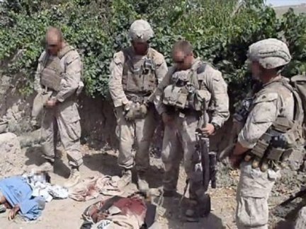 El Pentágono promete represalias contra los marines que orinaron sobre afganos.