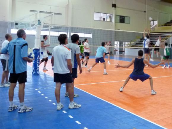 Gigantes del Sur se prepara para recibir al líder Drean Bolívar.