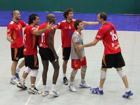 Sarmiento Santana Textiles va por la revancha ante La Unión de Formosa.