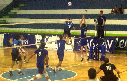 Chubut Volley volvió a la victoria tras superar en sets corridos a la Selección Menor.