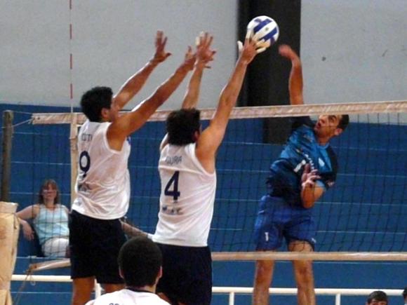 Por la Liga A2 11/12: La menor Argentina cayo 3 - 0 ante Chubut.