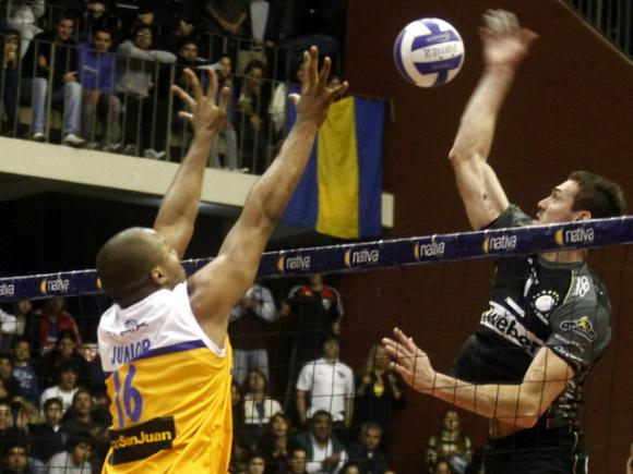 Drean Bolívar expone su liderazgo y la punta de la Liga ante UPCN Voley.