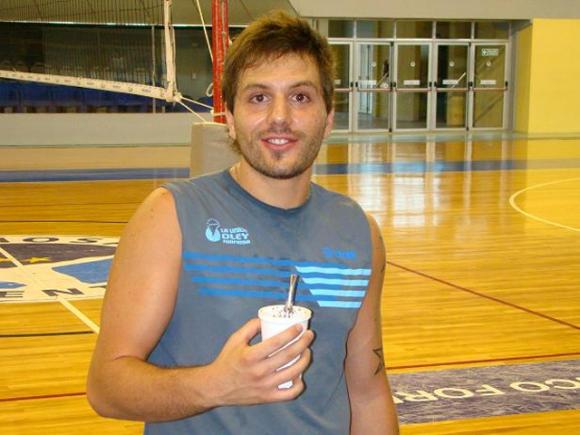 Cavanna quiere festejar con La Unión y la Selección.