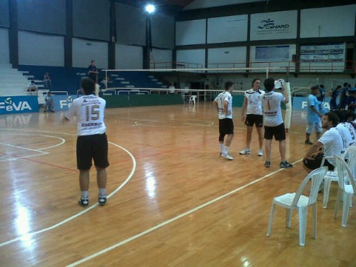 Lanús cumplió al vencer a la Selección Argentina Menor y está entrando al Grand Prix.