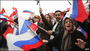 El conflicto llena a Damasco de murallas.