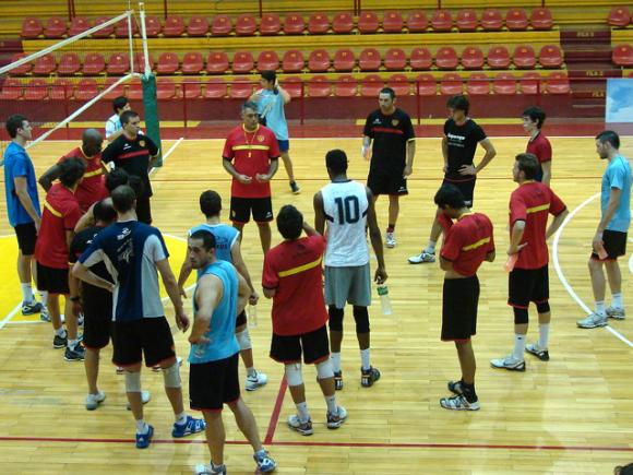 Sarmiento Santana Textiles se alista para enfrentar a Gigantes y Bolívar.