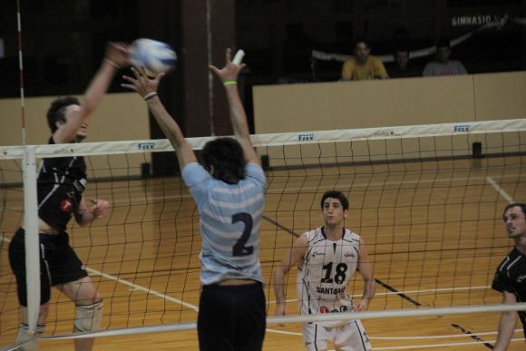 Ciudad de Buenos Aires 0 vs Ciclista Olímpico 3 (Partido 1 de 3)