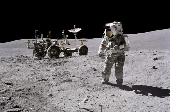 Mineral de origen lunar, en la Tierra.