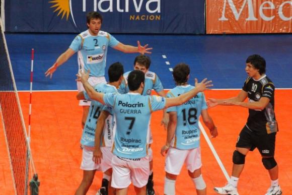 ¨El líder soy yo¨ Drean Bolívar pasó una parada difícil ante La Unión pero no suelta la punta.