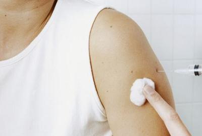 Vacunas contra la gripe, seguras para la embarazada y su bebé