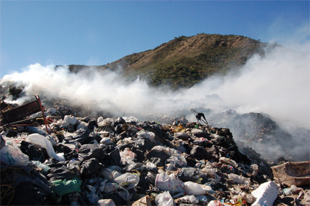 Investigadores Argentinos trabajan para producir biocombustibles en rellenos sanitarios