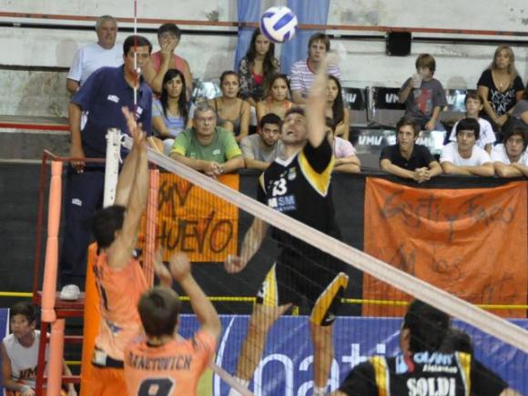 MSM Bella Vista mantiene las chances de los play off tras dejar en el camino a Lechuzas