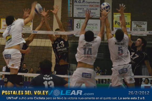 UNTreF Voley sufrió pero se llevó la victoria nuevamente en el quinto set.