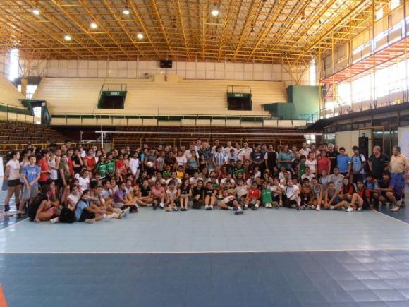 Jornada social para Catamarca Voley a la espera de los Play Off