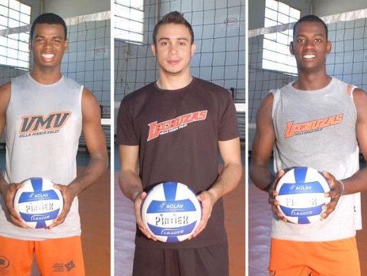 Villa María y sus tres extranjeros que ya son uno más sintiendo el apoyo y el cariño de la gente.