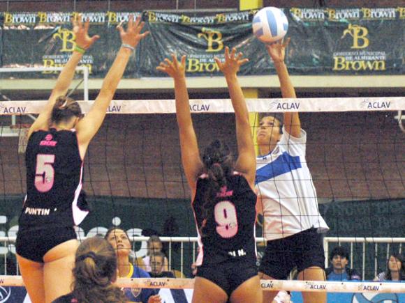 Jimena Pérez: ¨Va a ser fundamental sacar diferencia en los primeros puntos de cada set¨