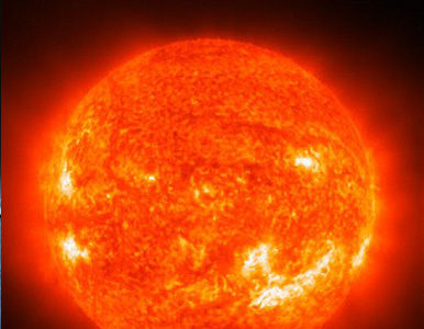 En los próximos meses el sol ´bombardeará´ la tierra con tormentas más potentes.