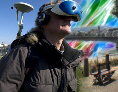 Crean un casco que mezcla la vida real con un mundo paralelo.