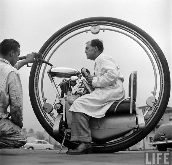 Una sola rueda es suficiente.