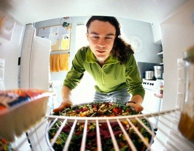 Para la OMS, comer alimentos crudos es una enfermedad mental.
