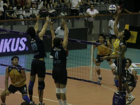 La Unión de Formosa venció a UPCN y estiró la serie a un cuarto partido en las semifinales