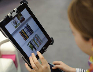 El ipad envejece la vista más deprisa que el tiempo.