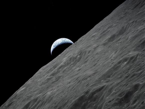 Documental: Misterios de la Luna.