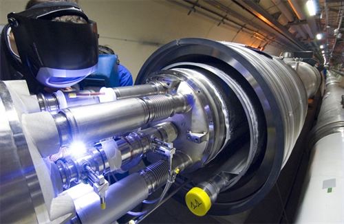 El Gran Colisionador de Hadrones del CERN alcanza un nuevo récord.