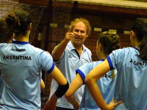 La Selección Femenina Mayor retomó el trabajo con Horacio Bastit.