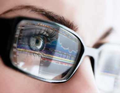 El banco Ruso que lo invierte todo en... intuición femenina.