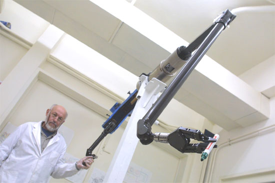 Telemanipuladores Argentinos para el mundo