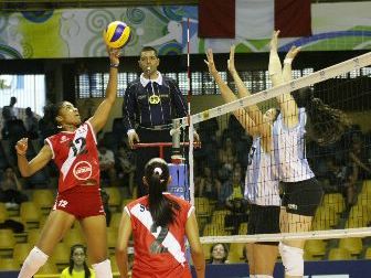 PREOLÍMPICO FEMENINO: ARGENTINA 0 - PERÚ 3