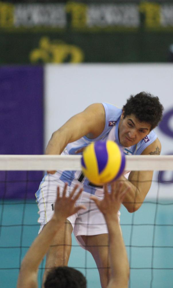 PREOLÍMPICO EN ALMIRANTE BROWN: ARGENTINA 3 - CHILE 0