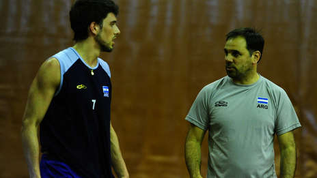 Javier Weber: ¨Tendremos que elegir¨. ¿Guardará titulares?