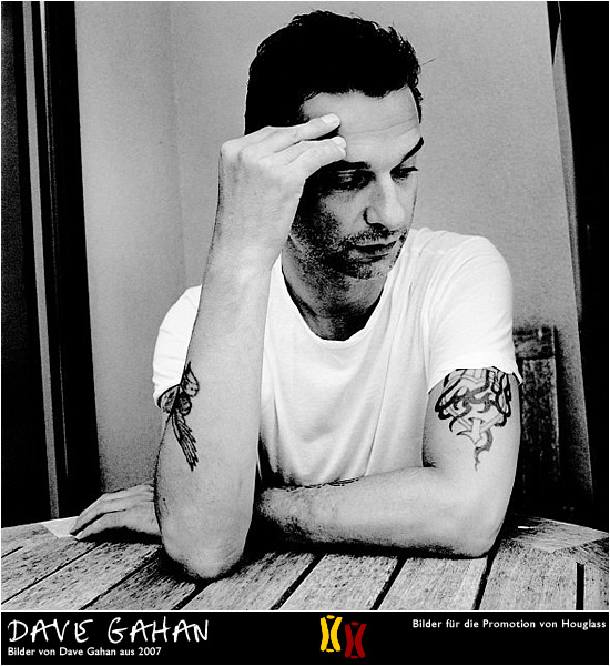 DAVE GAHAN ANUNCIA EL ALBUM Y LA GIRA DE DEPECHE MODE