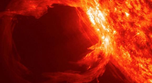 Amenaza de tormentas solares.