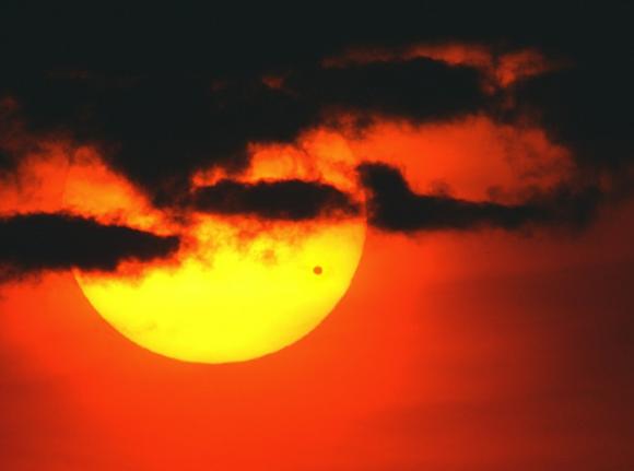 Espectáculo del siglo: tránsito de Venus y su atmósfera a través de los ojos de Lomonósov