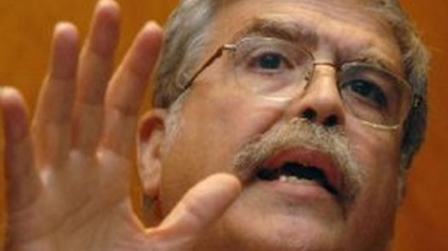 Denunciaron a Julio De Vido por la licitación del SUBE