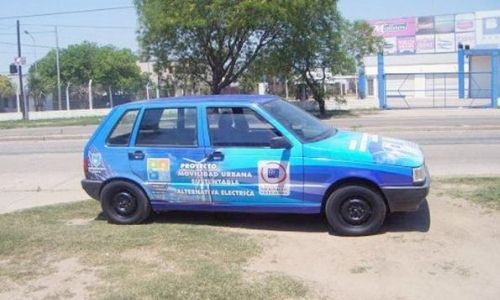 Profesores y estudiantes Argentinos desarrollan un prototipo de auto eléctrico
