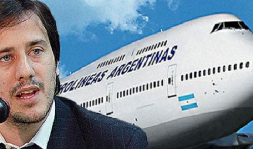 Ex trabajadora de Aerolíneas asegura que la echaron “por no militar en La Cámpora”