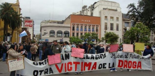Grave: mueren de 15 a 20 chicos adictos por mes en Tucumán