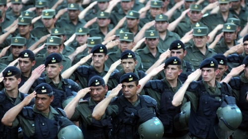 Envían militares a las villas por temor a estallido y saqueos